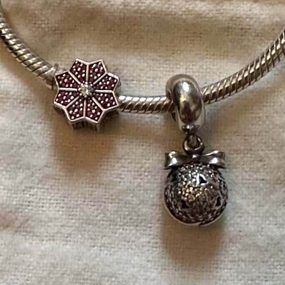 Pandora bangle bracelet with 2014 and 2016 limited edition charms - Picture 2 of 3